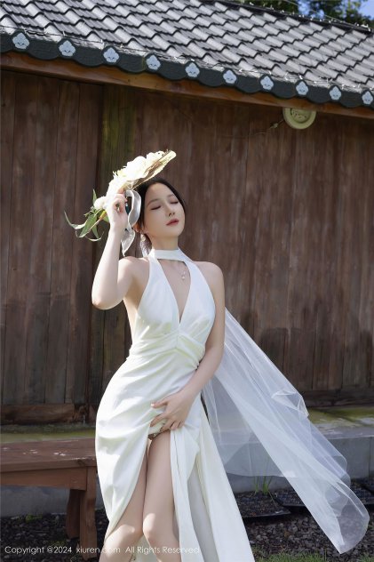 大象蕉视频在线观看99女同海报