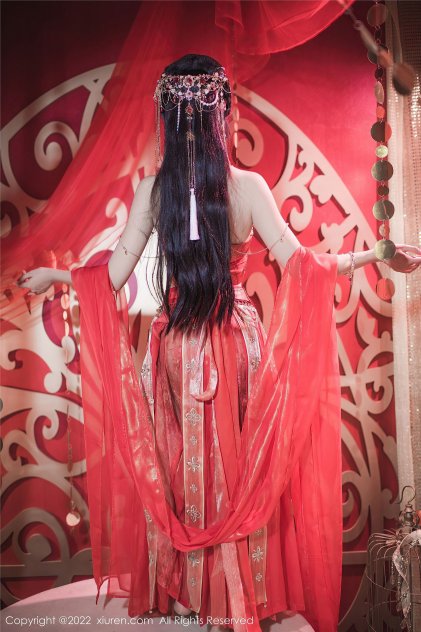 丰满肉感日本最美女优大胸诱惑海报