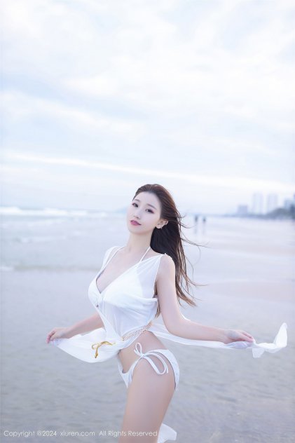 大香焦交伊人网海报